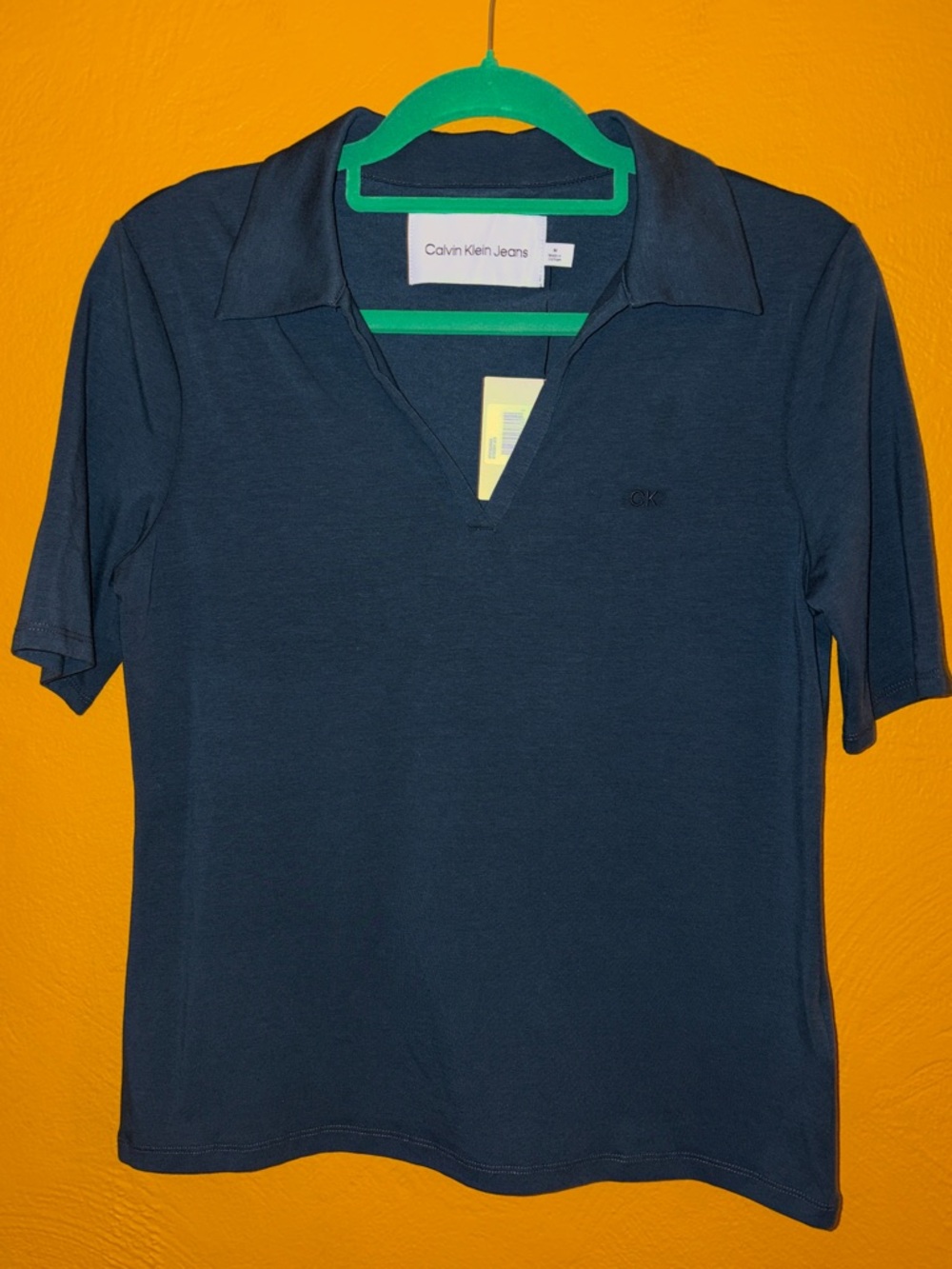 Calvin Klein Women’s Medium Deep Blue Short Sleeve Polo NWT Embroidered Logo